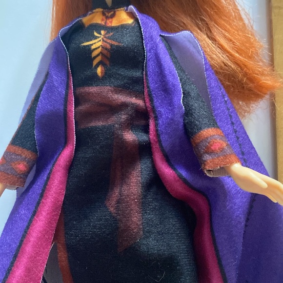 Disney Frozen Fashion Doll Anna full costume, no boots. - Picture 5 of 11